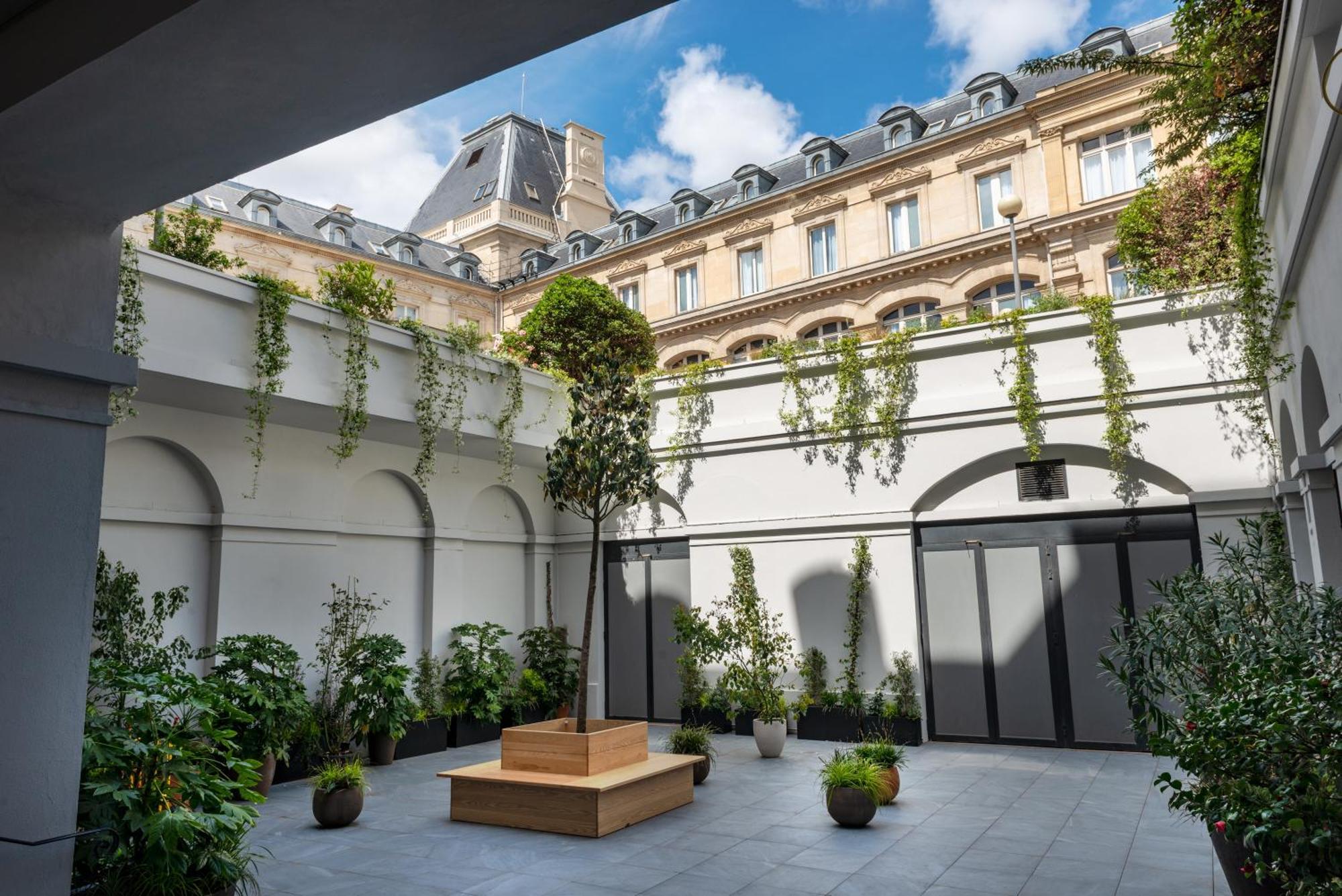 Crowne Plaza Paris République, an IHG Hotel Esterno foto