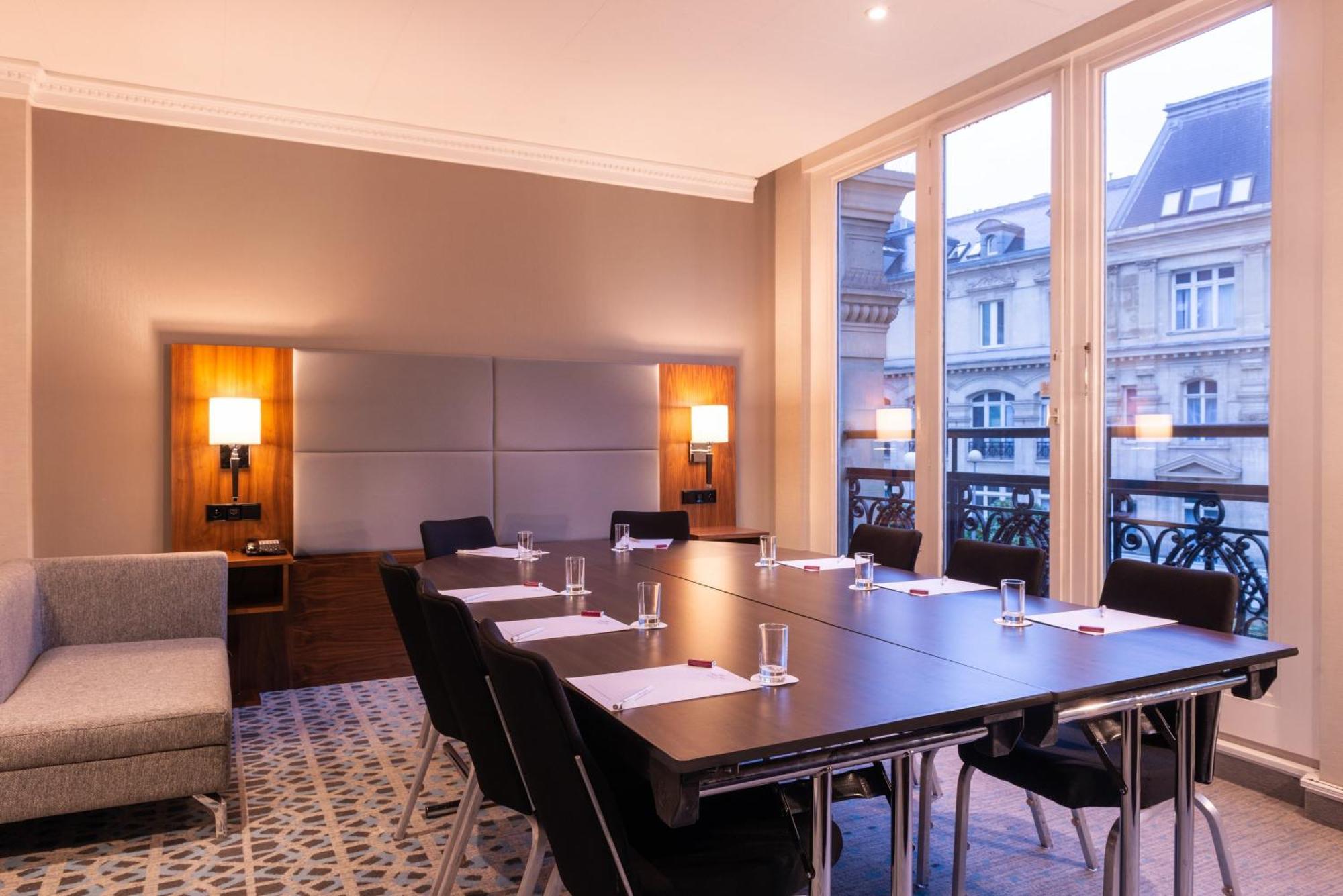 Crowne Plaza Paris République, an IHG Hotel Esterno foto