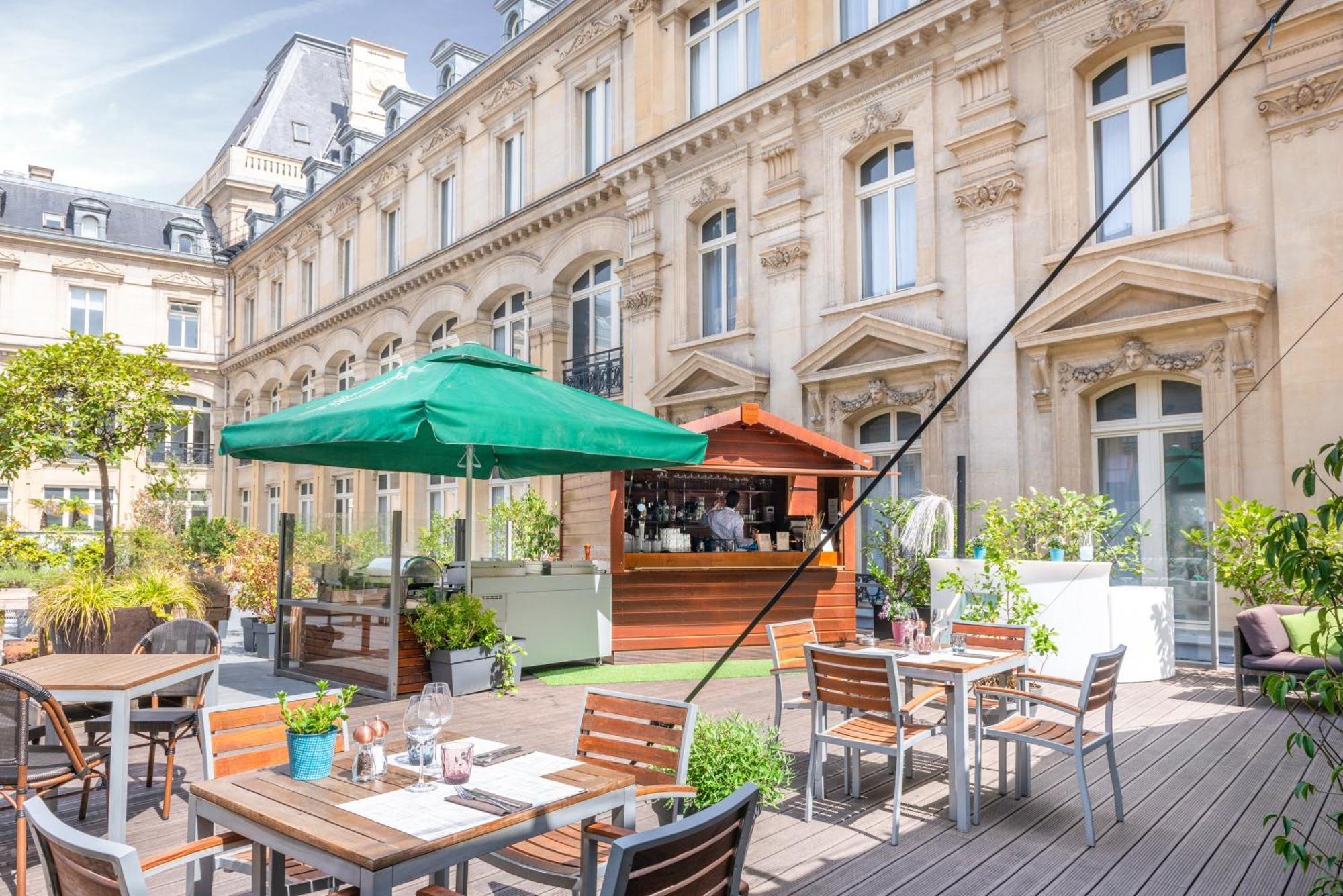 Crowne Plaza Paris République, an IHG Hotel Esterno foto